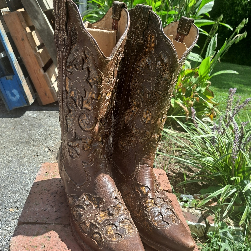 Western Women's Boots